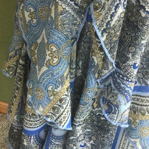 F
✅Final Reduced Price✅Gorgeous Asymmetrical Dress - Picture 7 of 10